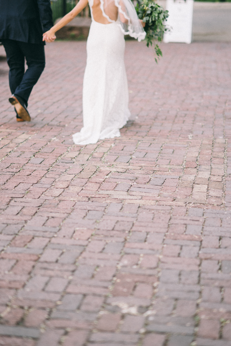 Minnesota boat club wedding ceremony