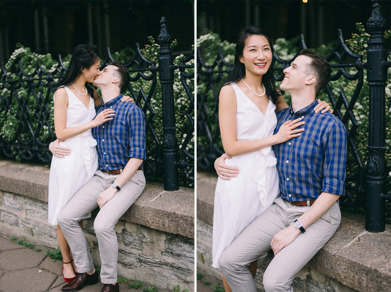 St Paul engagement photos in the park