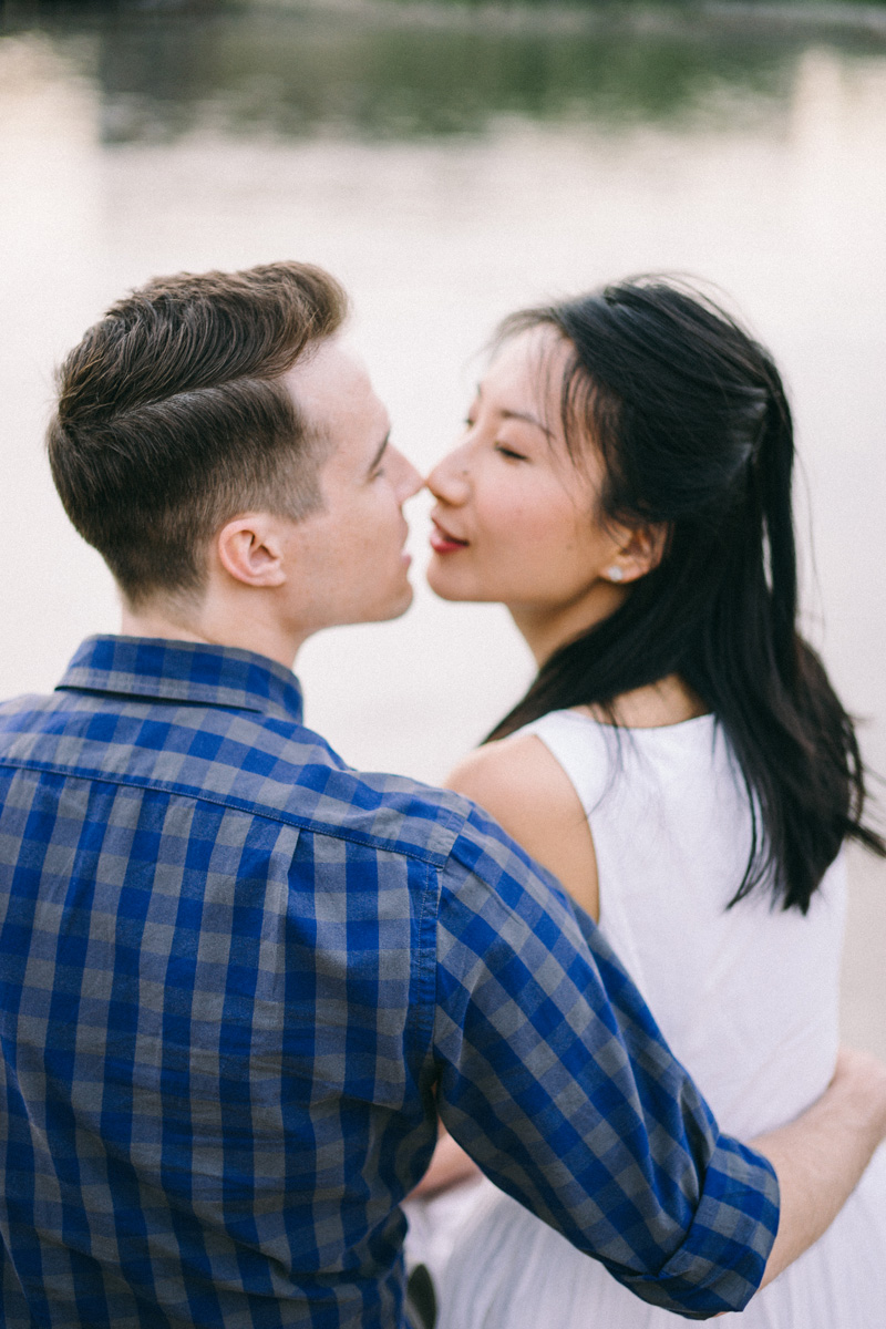 St Paul engagement photos by the river