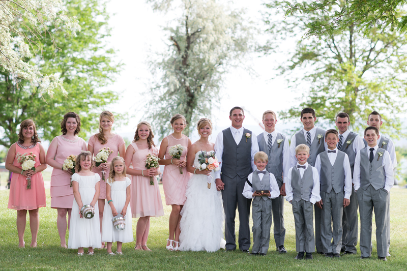 colorado-wedding-bridal-party-peach-grey