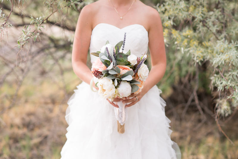 colorado-wedding-diy-bouquet