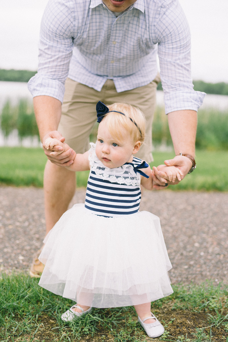 father daughter pictures in parkers lake minneapolis