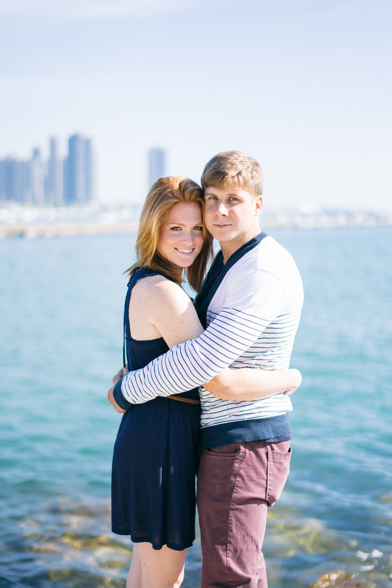 chicago engagement session with skyline