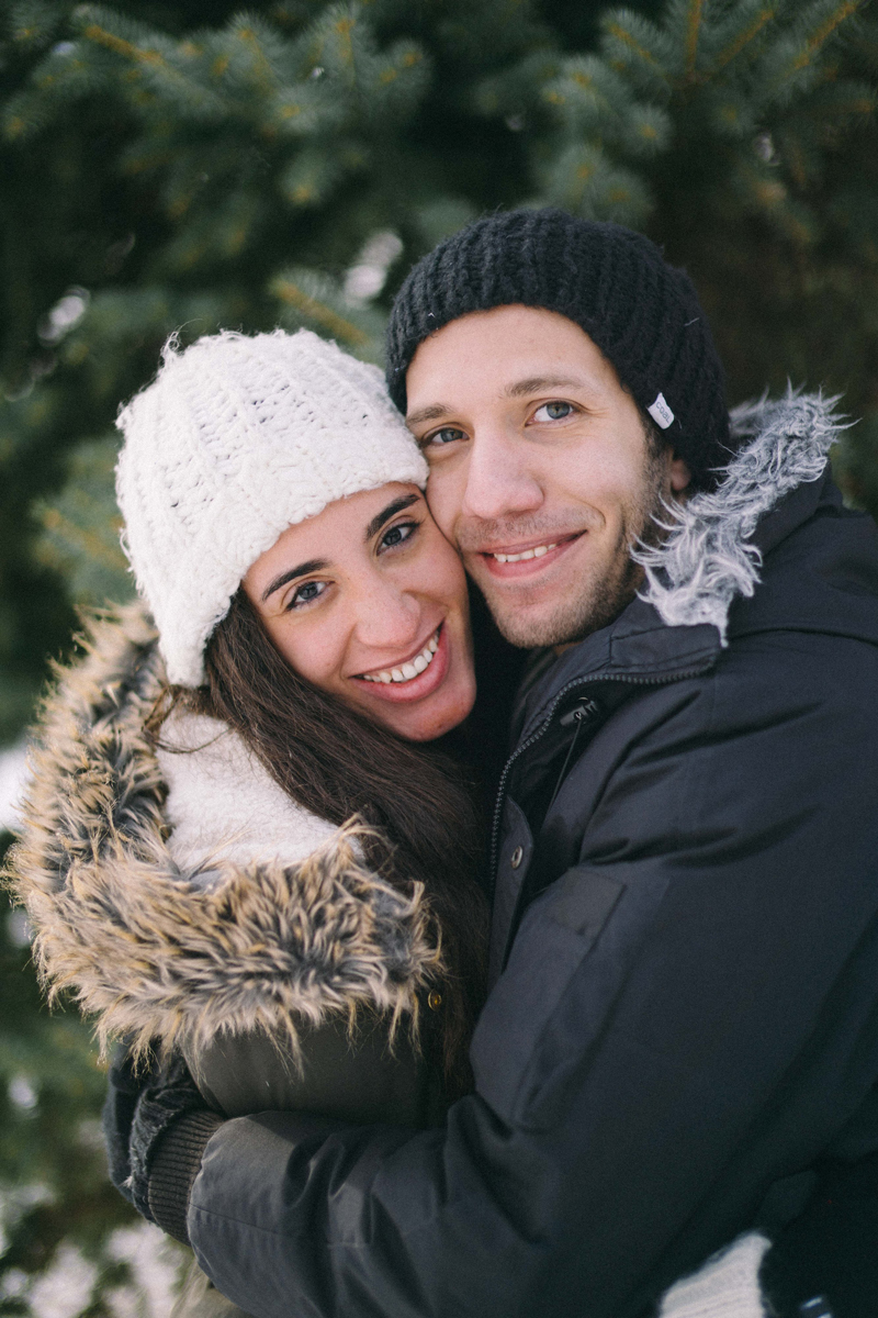 winter engagement photography in minneapolis
