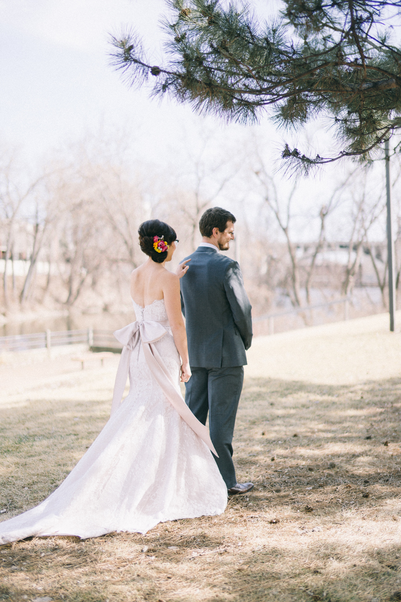 Minneapolis wedding photographer