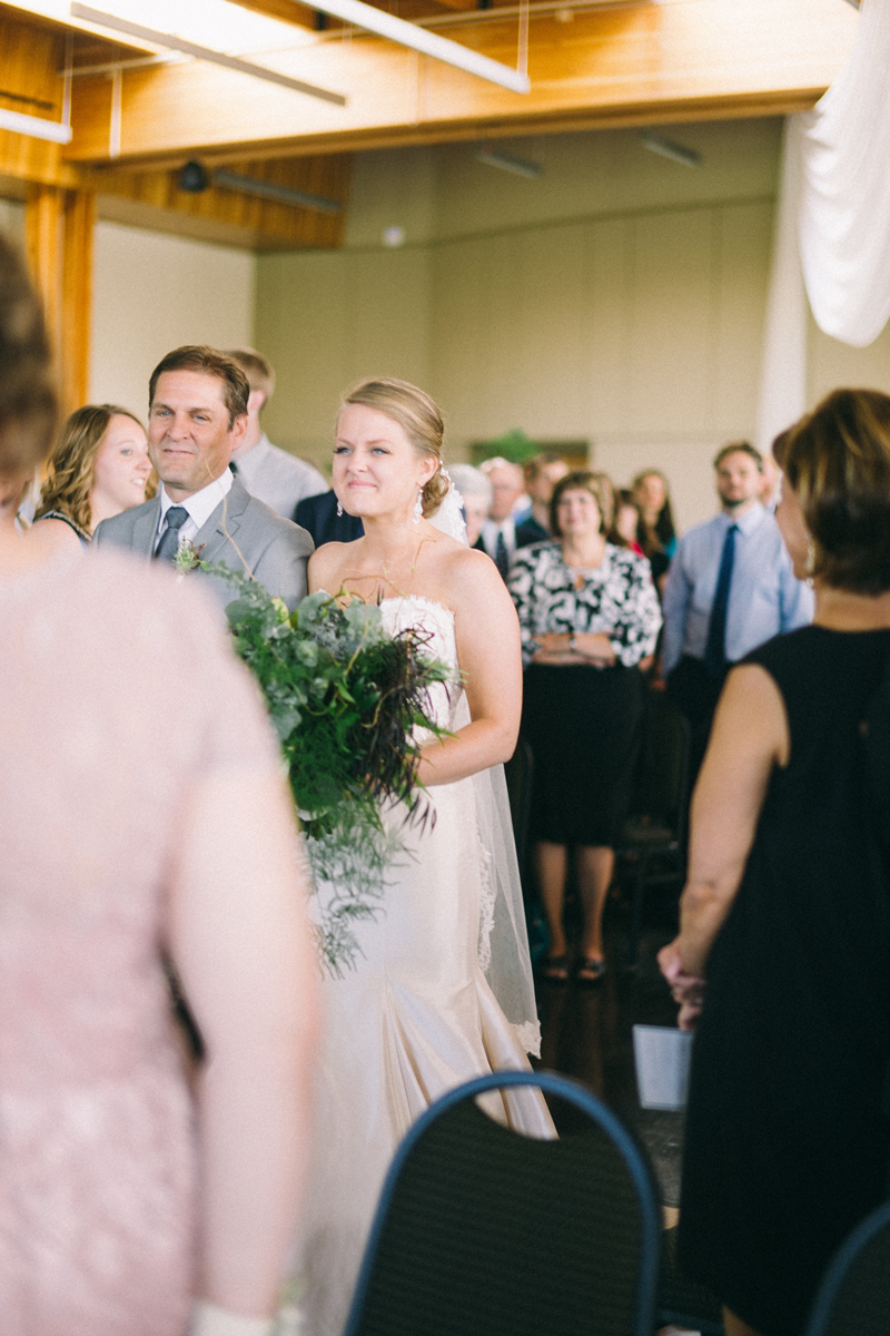 Minneapolis wedding photography ceremony