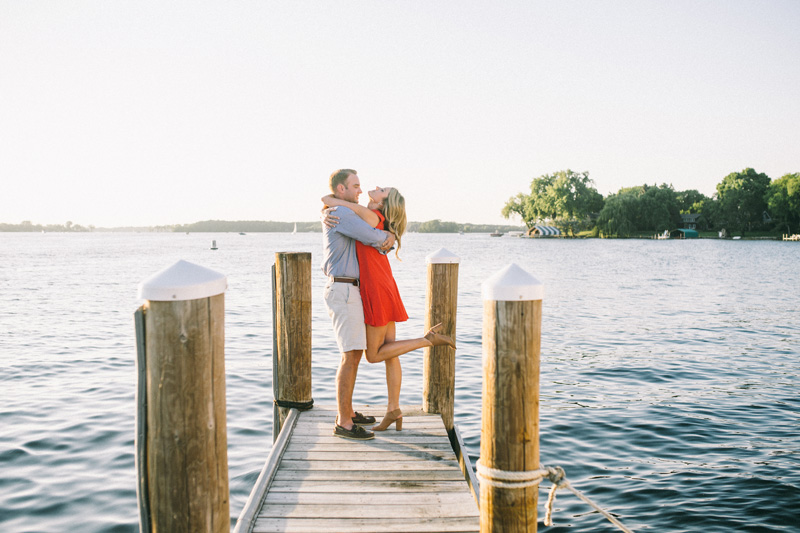 Minneapolis lake engagement photos