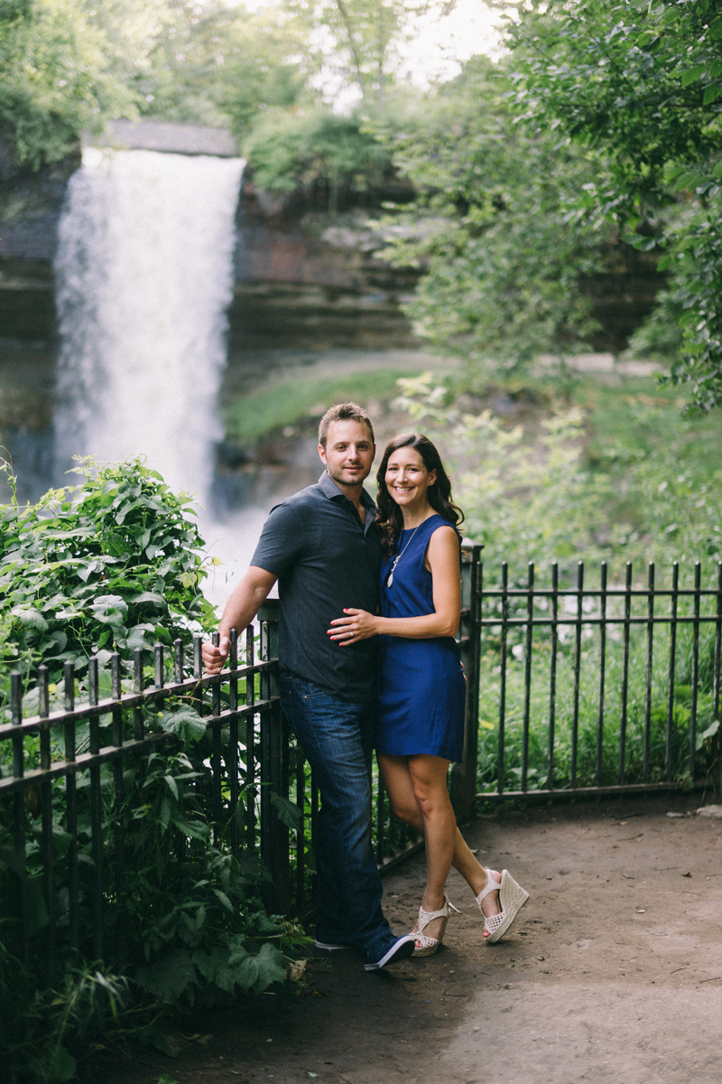 Minneapolis Engagement Photography Minnehaha Falls