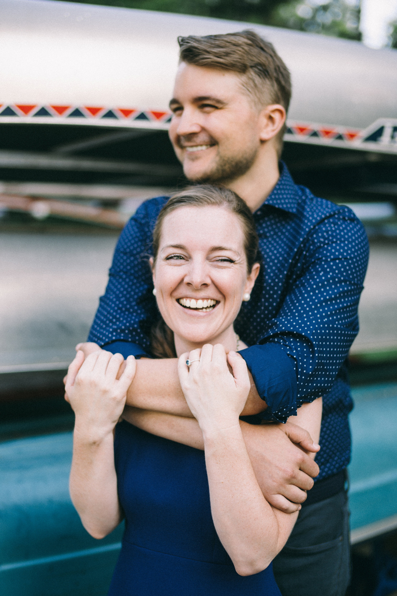 Minneapolis lake of the isles canoe engagement photos 