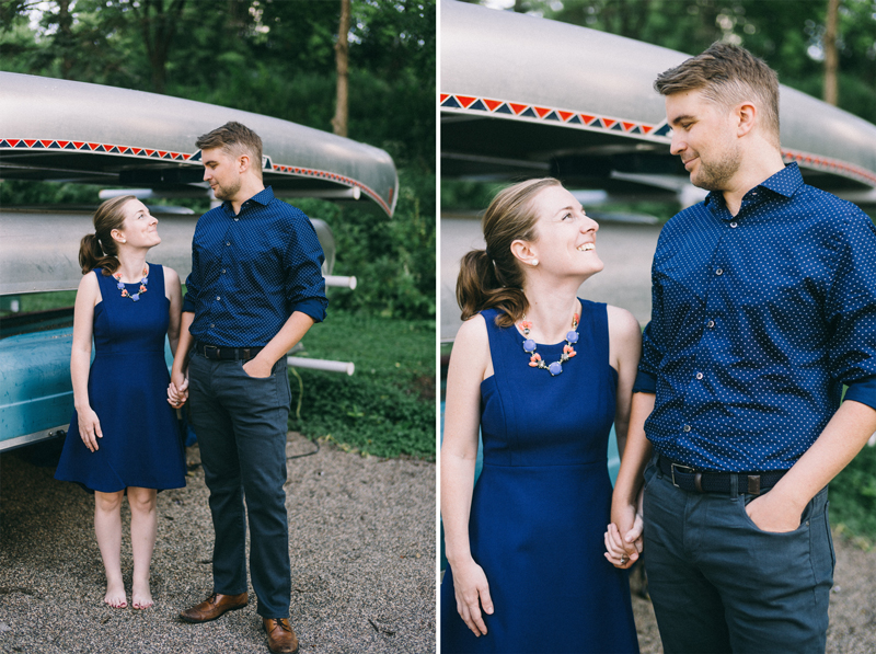 Minneapolis lake of the isles canoe engagement photos 