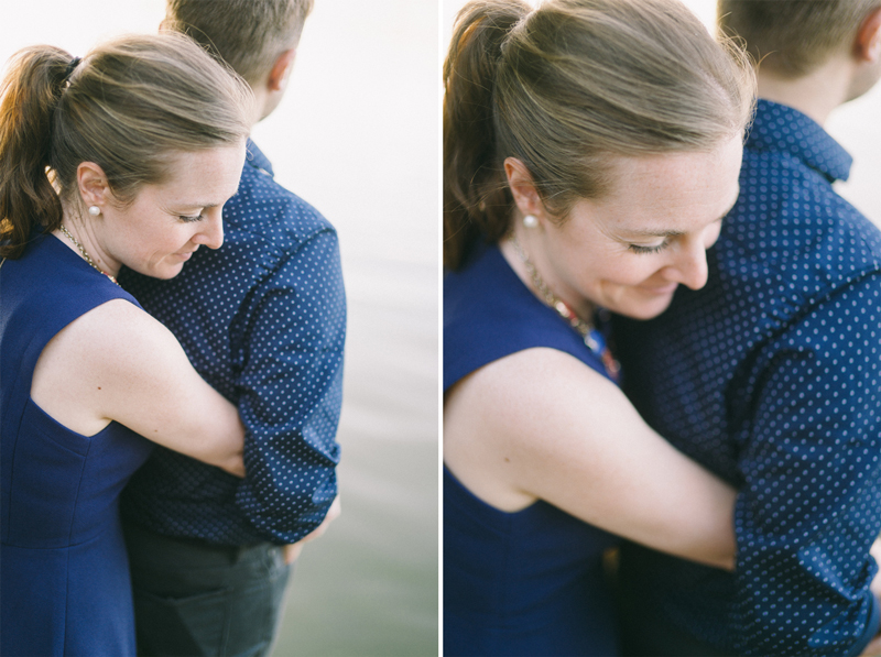 Minneapolis lake of the isles canoe engagement photos 