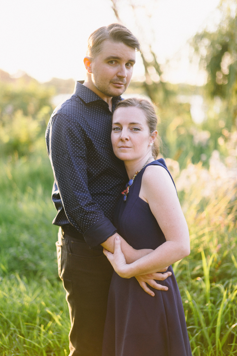 Minneapolis lake of the isles canoe engagement photos 