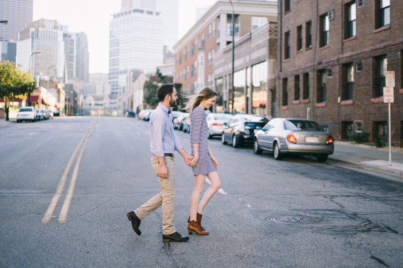 Minneapolis engagement session with the Minneapolis skyline