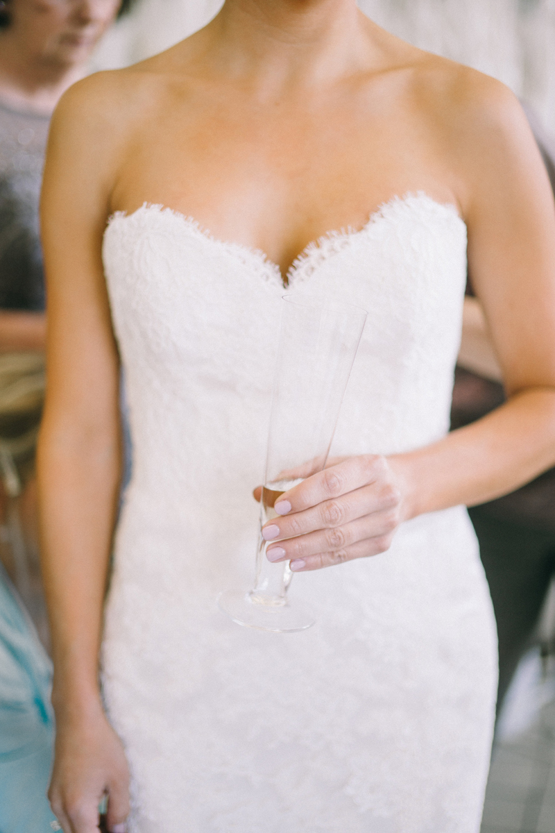 Minneapolis wedding photography at Che Bella Bridal Boutique