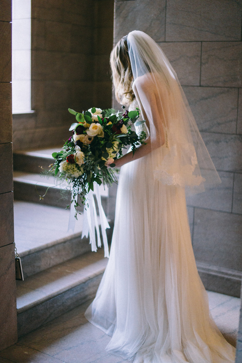 Minneapolis Fine Art wedding photographer james j hill library