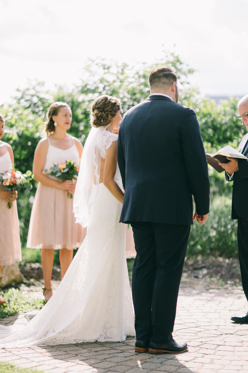 Minnesota boat club wedding ceremony