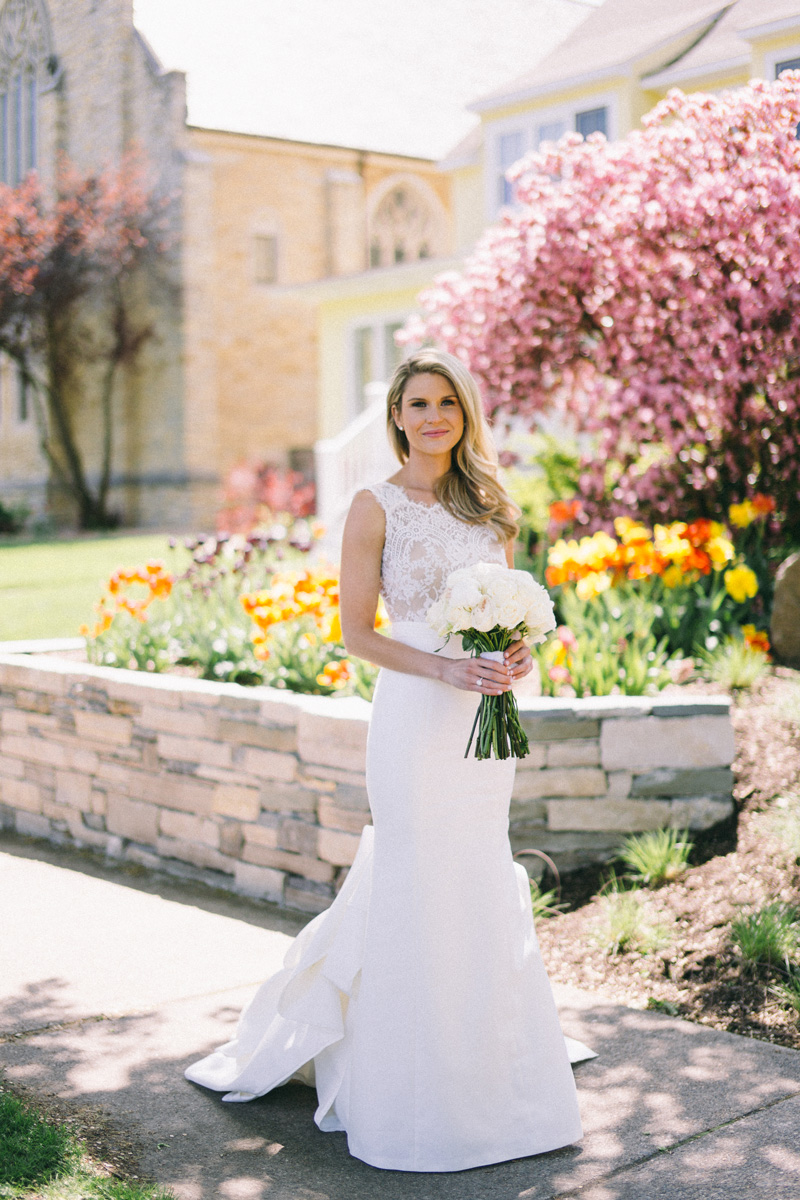 Wedding by Lake of the Isles Minneapolis Minnesota