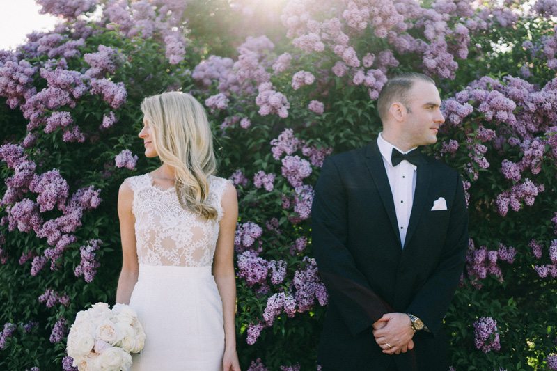 wedding photos of bride and groom at Lake Harriet Rose Garden