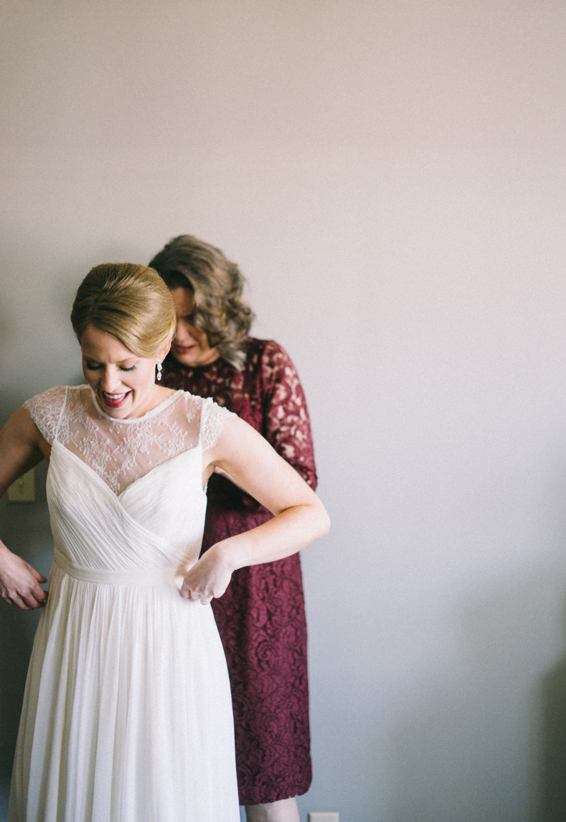 bride getting ready for American Swedish Institute wedding Minneapolis 