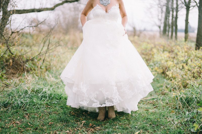 Minnesota Rustic Wedding at Coops Farm