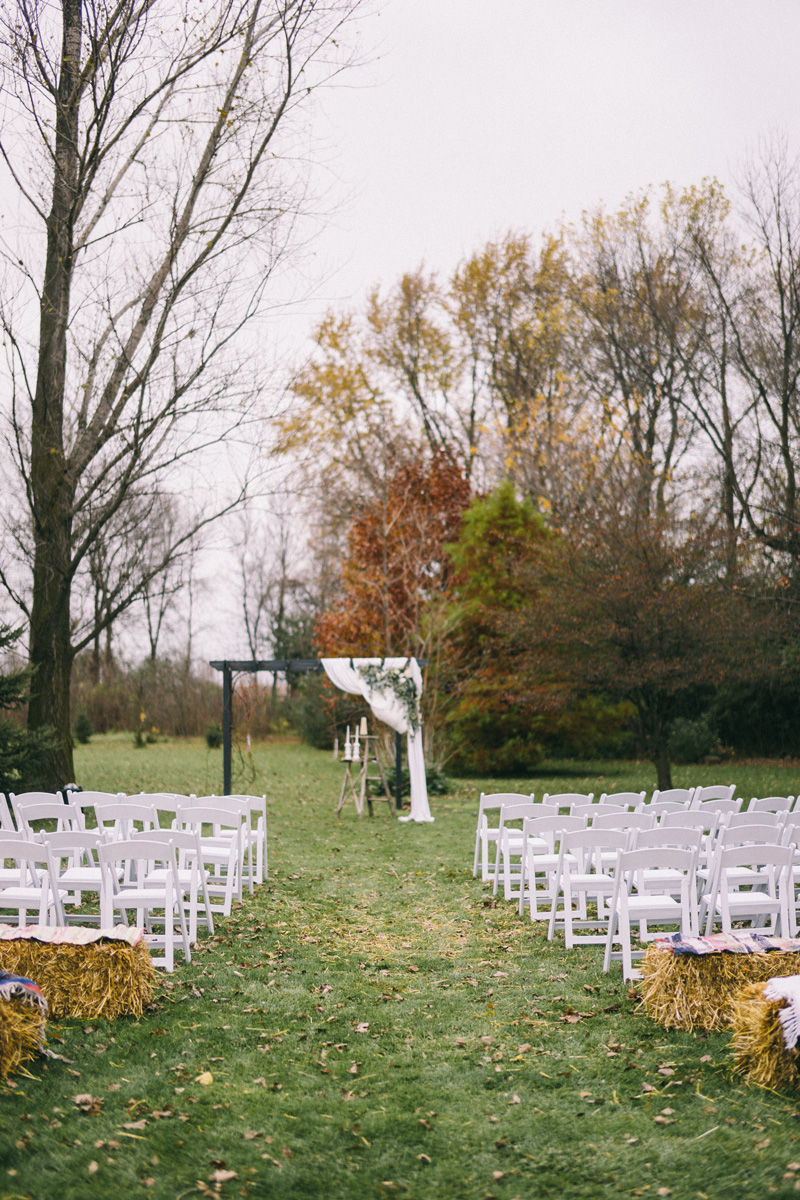 Minnesota Rustic Wedding at Coops Farm