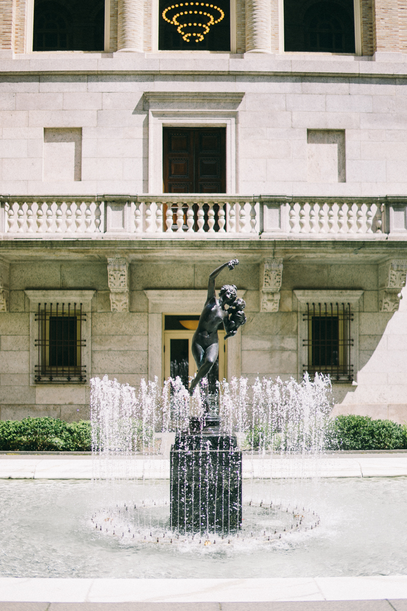 boston public library fountain