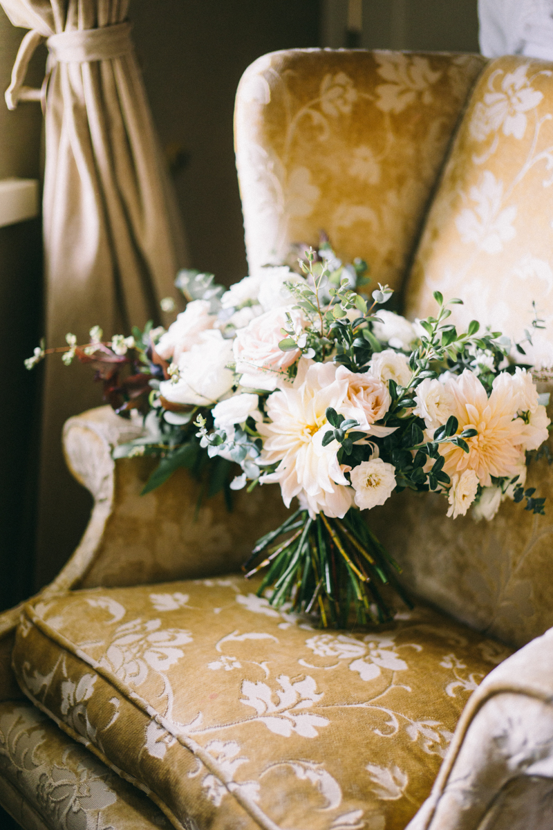 Romantic Fall Fine Art Wedding in Nicolett Island Pavilion Minneapolis