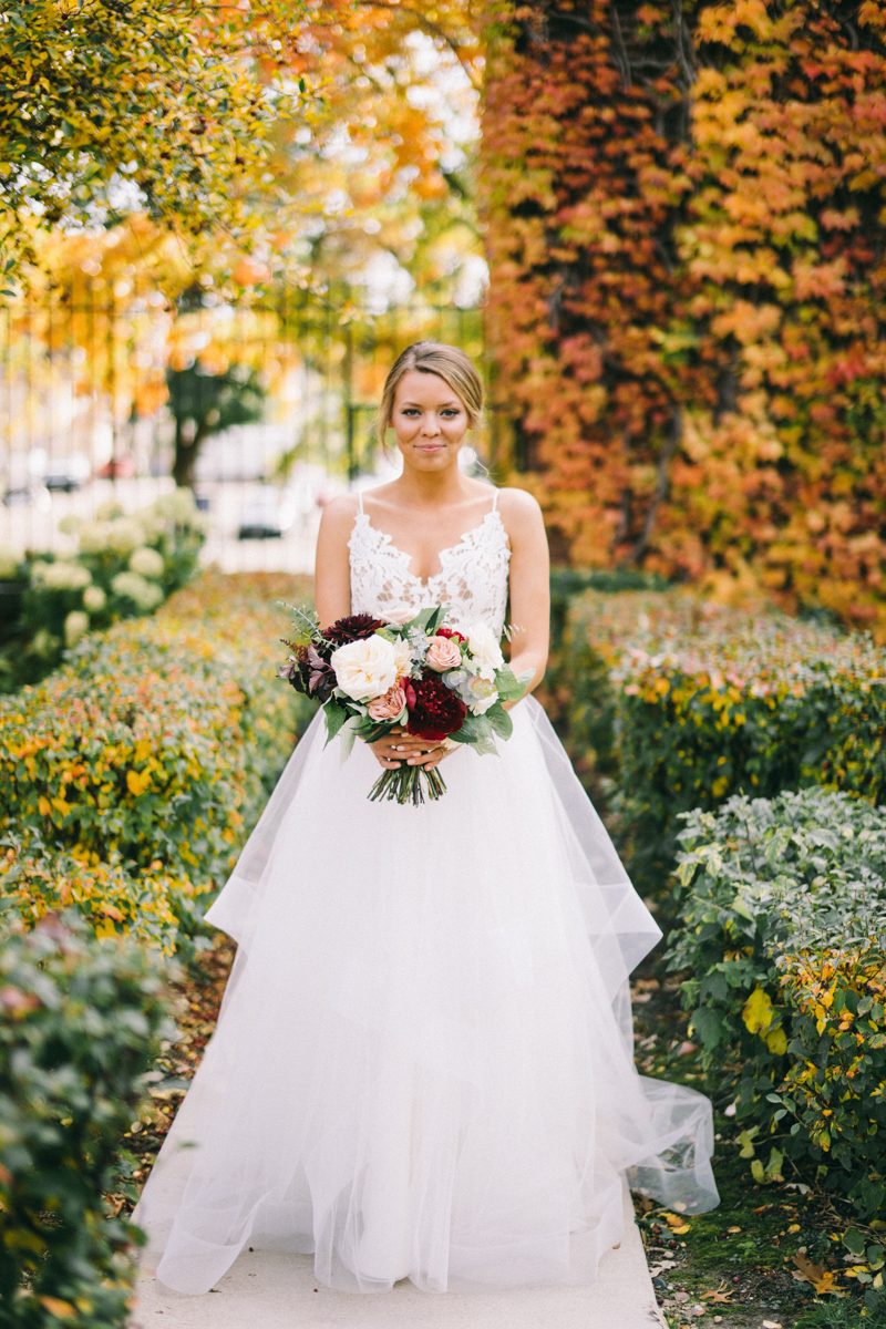 Fall romantic wedding at mansion