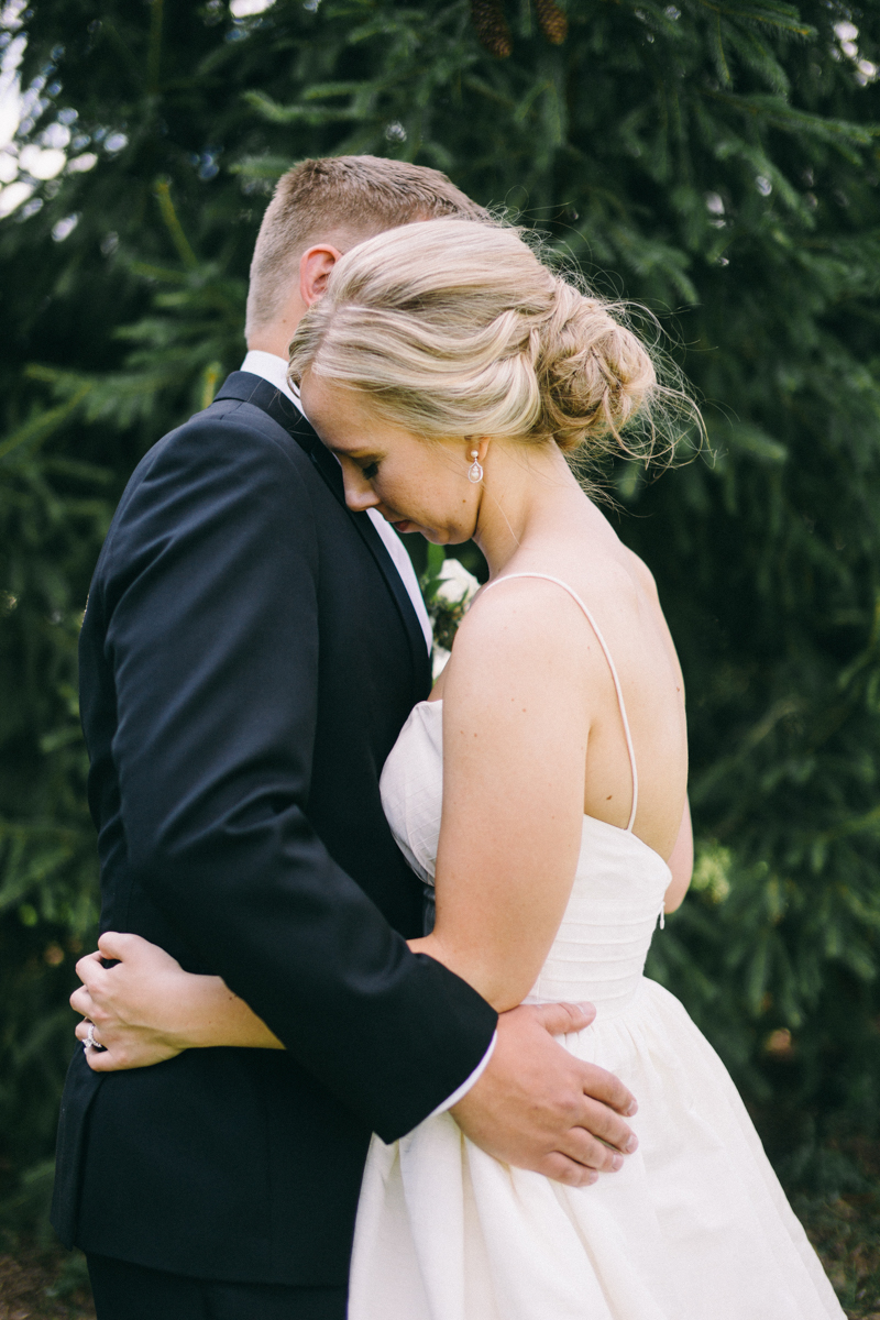 Cathedral of St Paul Summer Wedding photographed by Jaimee Morse Maine Wedding Photographer