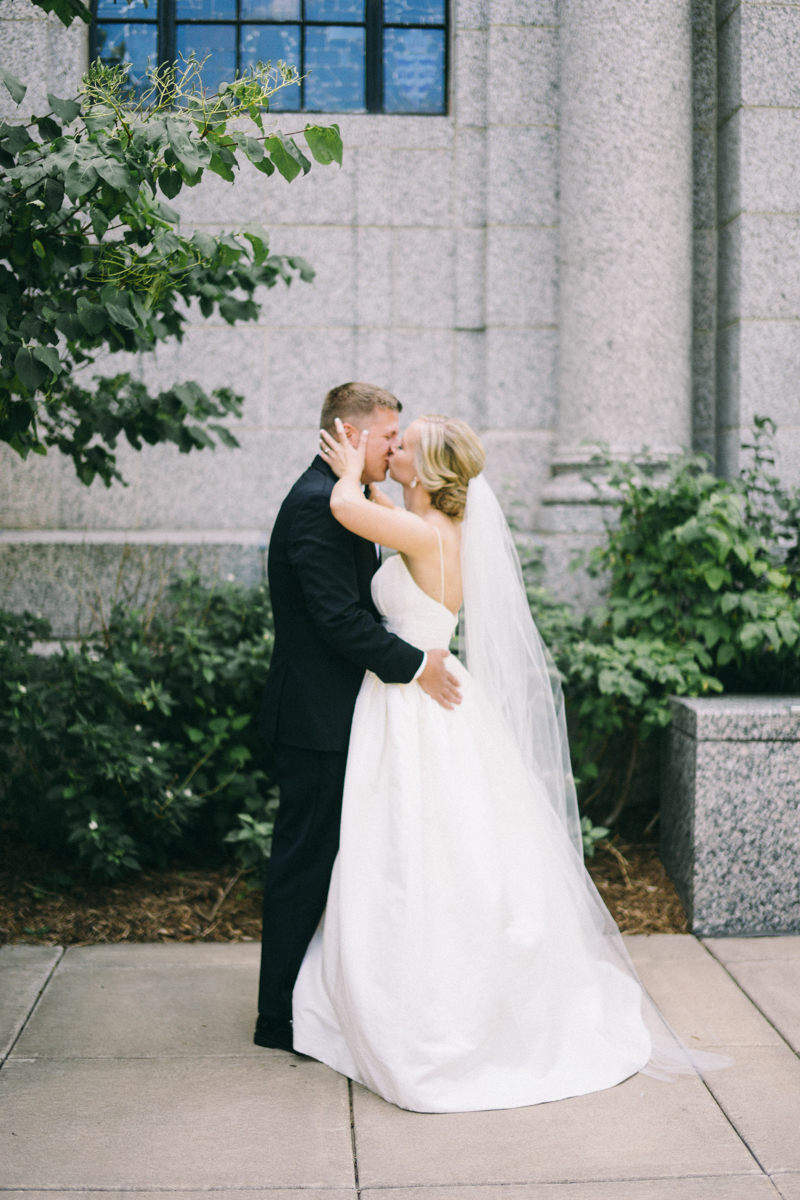 Cathedral of St Paul Summer Wedding