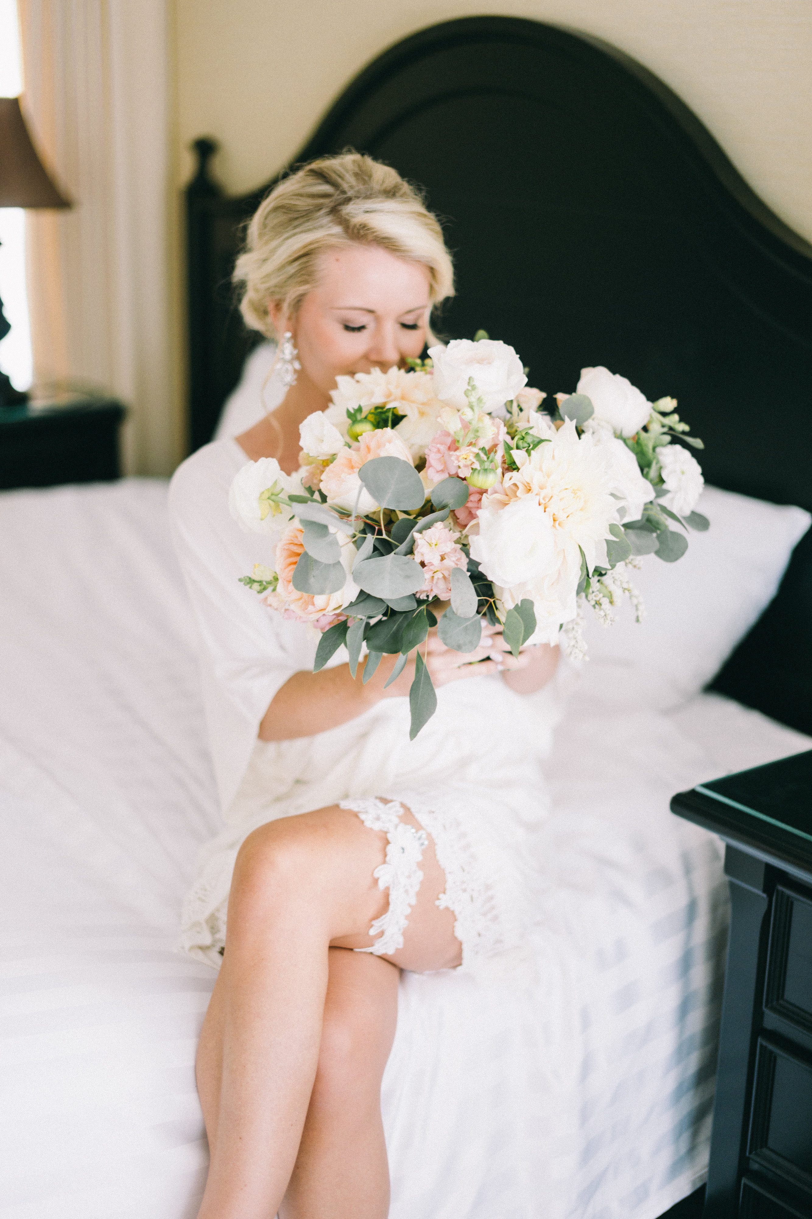 elegant resort wedding with Maine wedding photographer