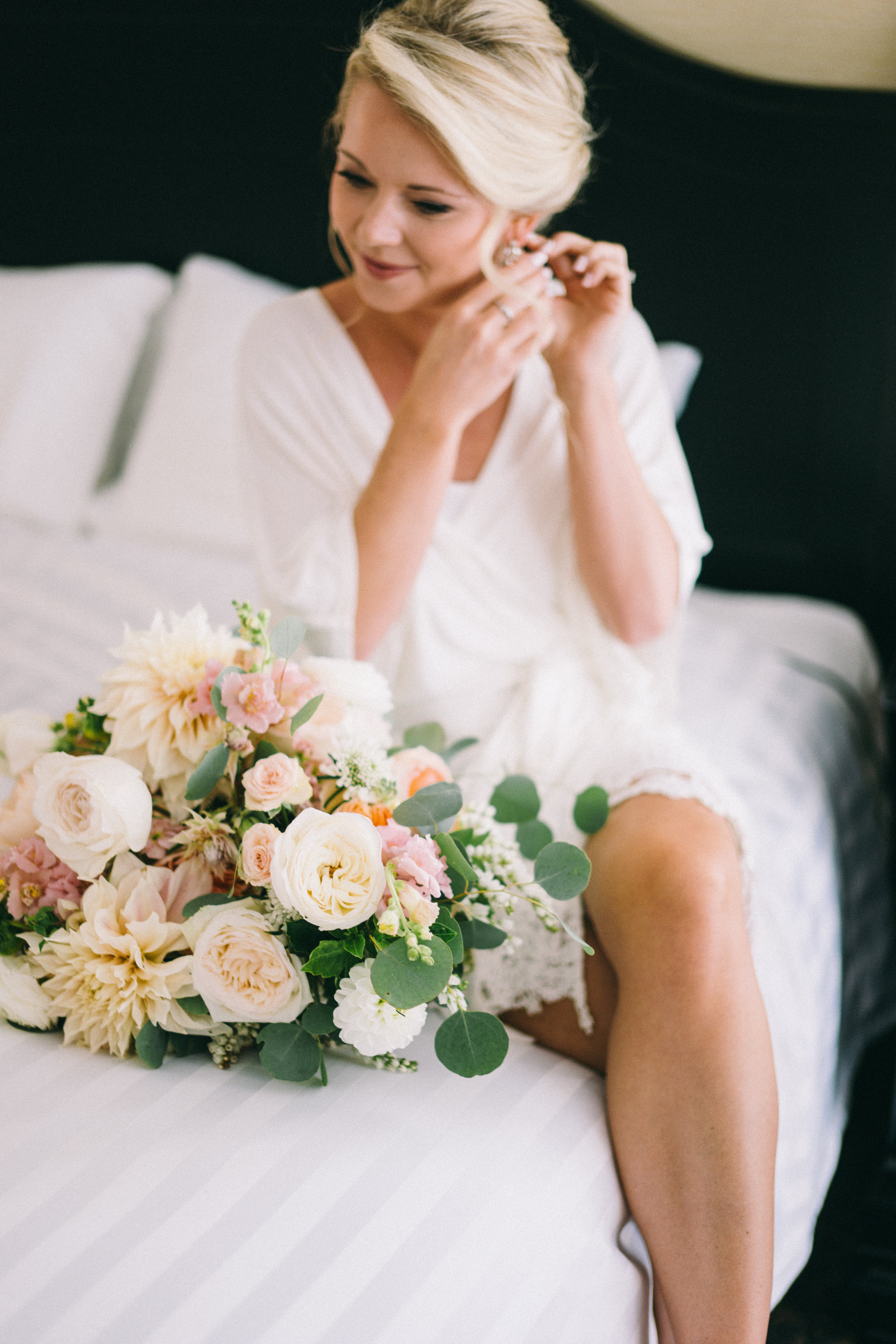 elegant resort wedding with Maine wedding photographer