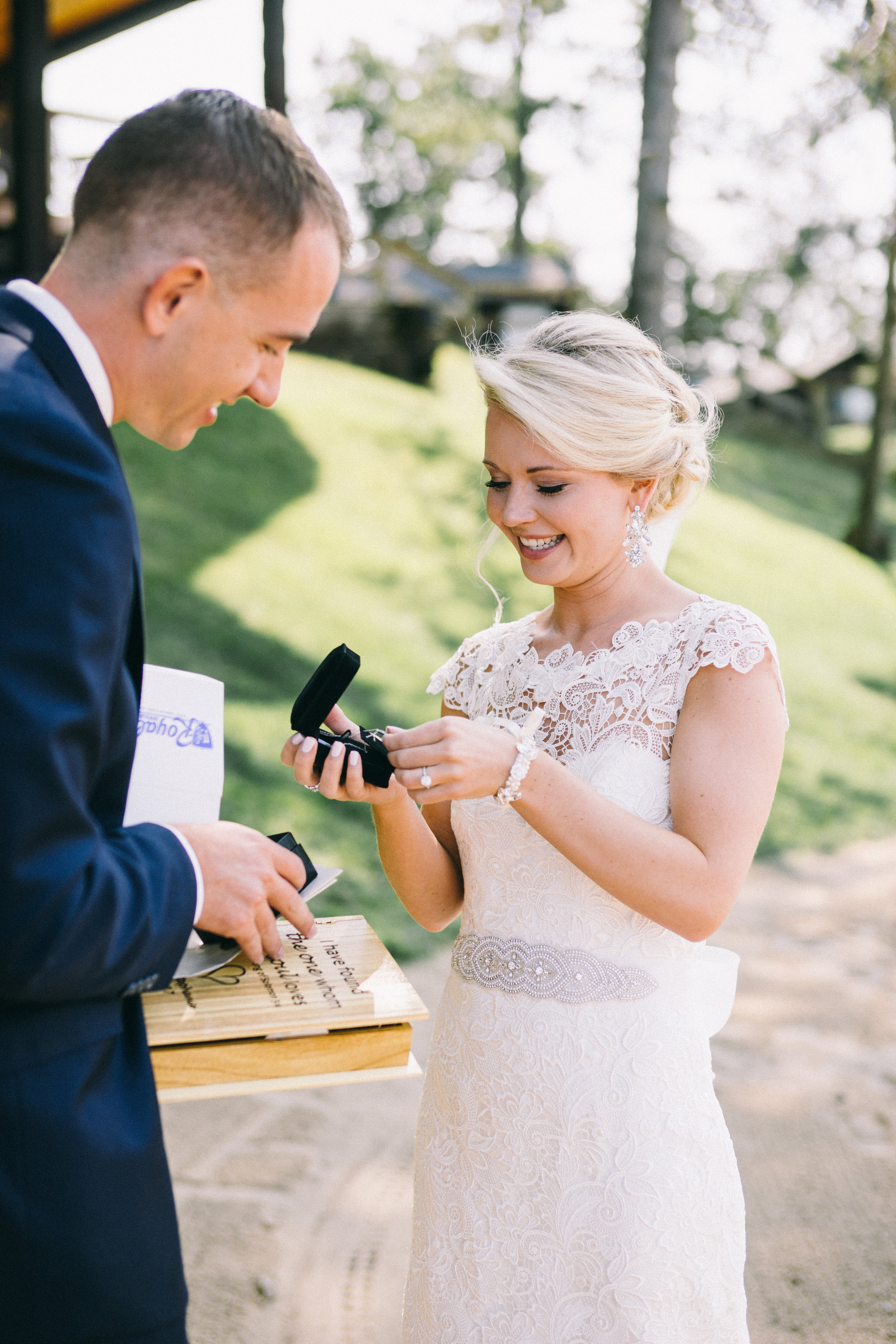 elegant resort wedding with Maine wedding photographer