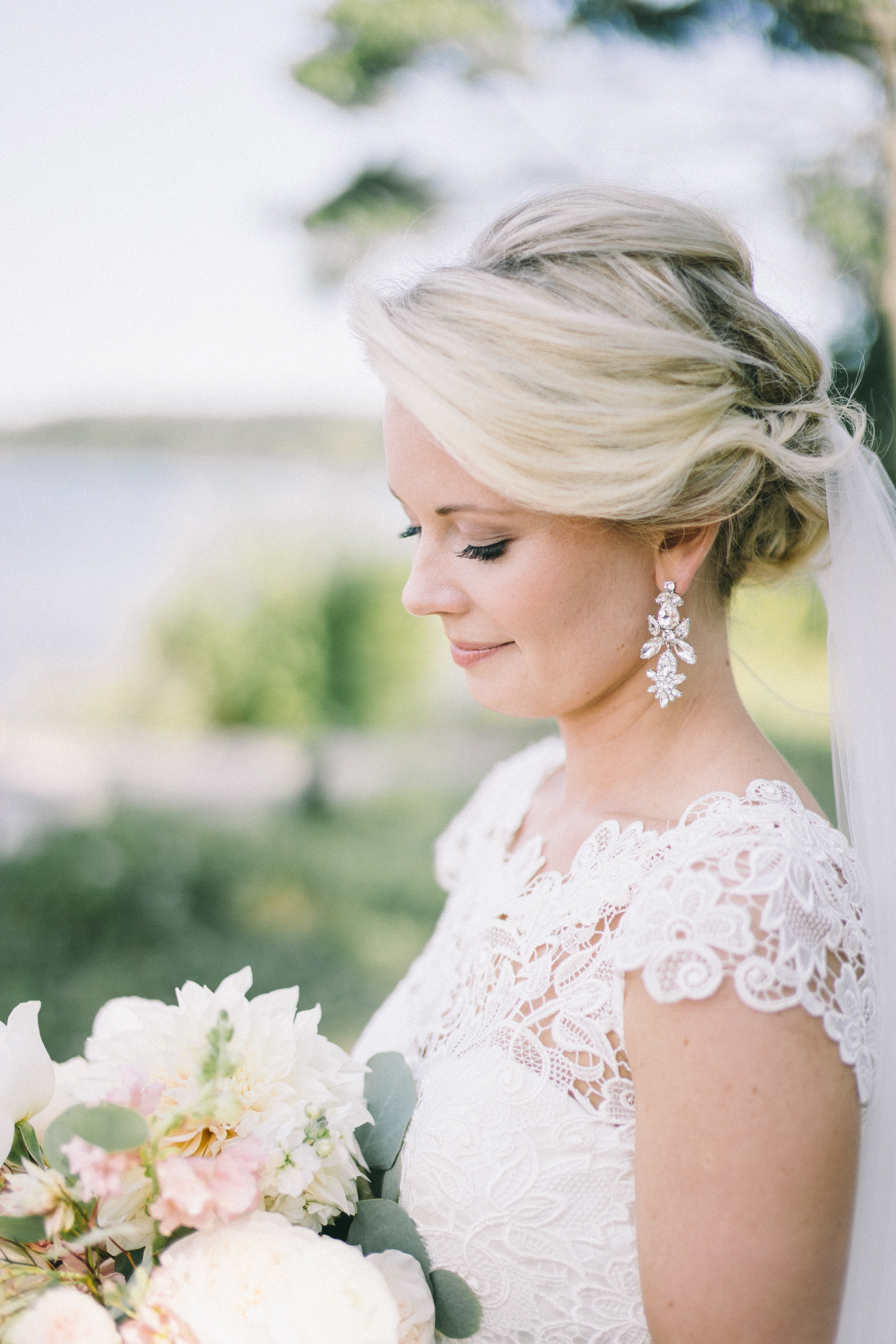 elegant resort wedding with Maine wedding photographer