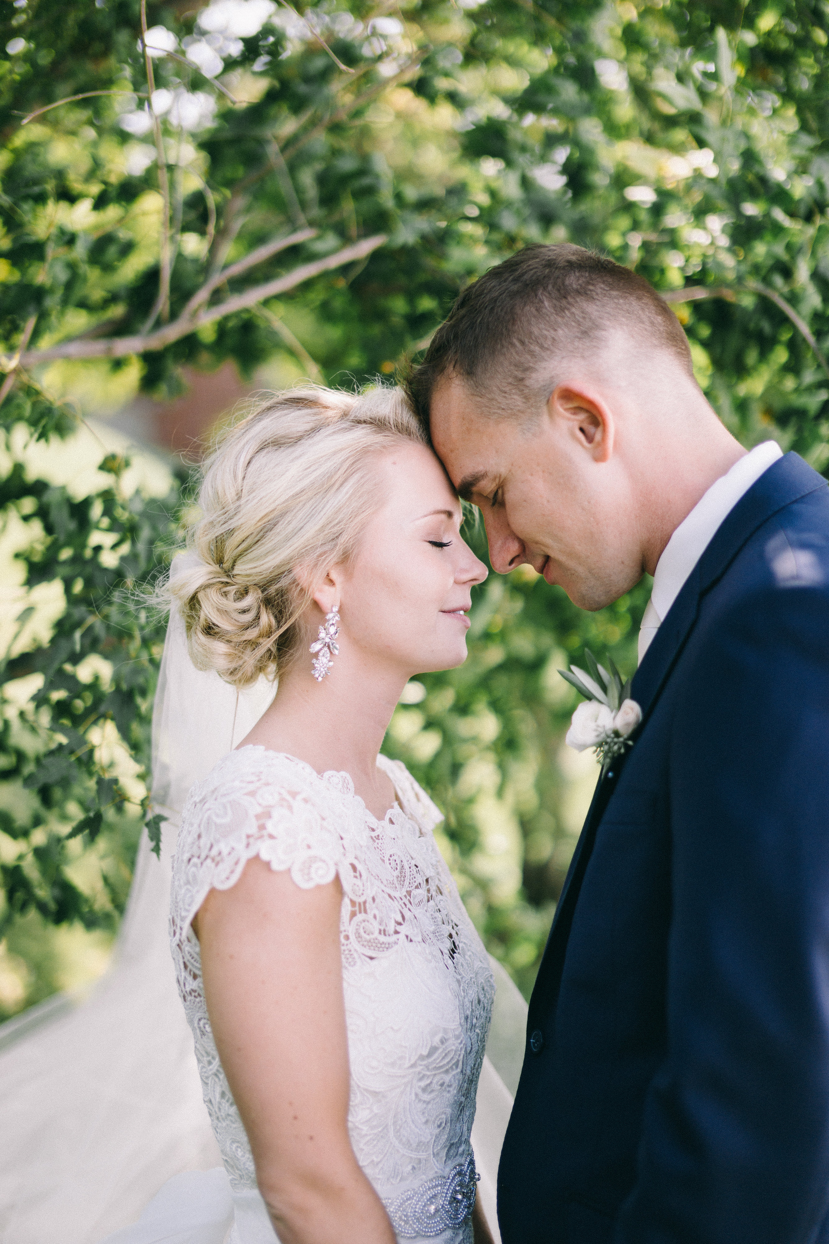 elegant resort wedding with Maine wedding photographer