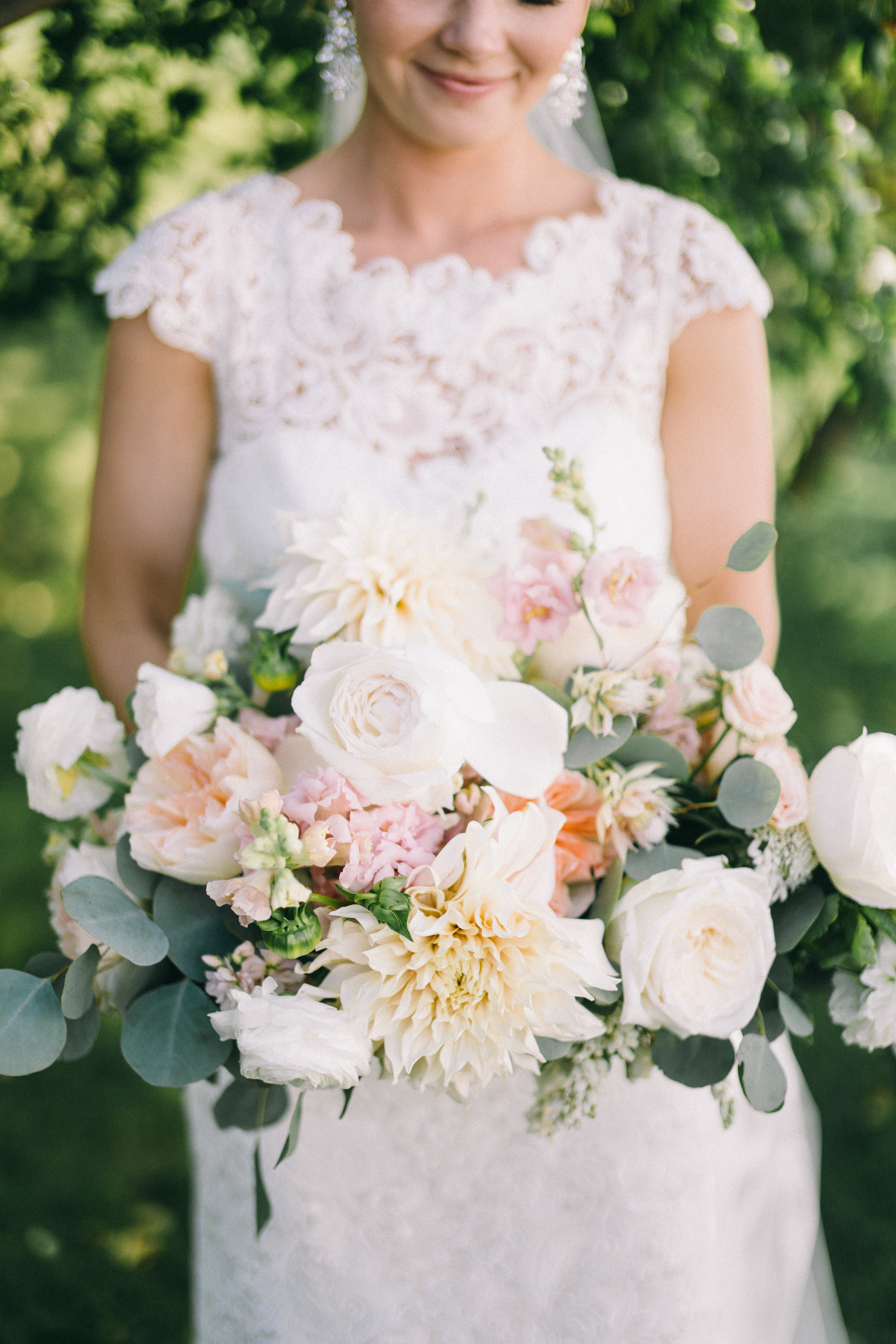 elegant resort wedding with Maine wedding photographer