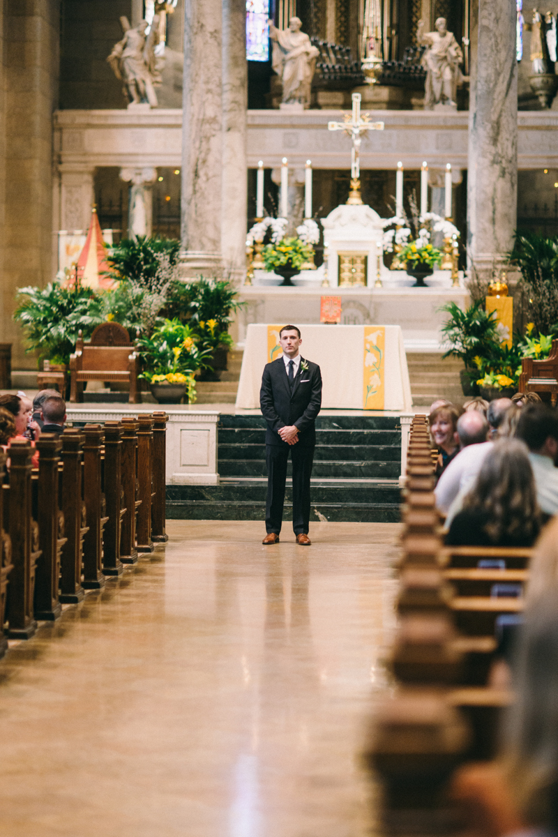 spring wedding at basilica