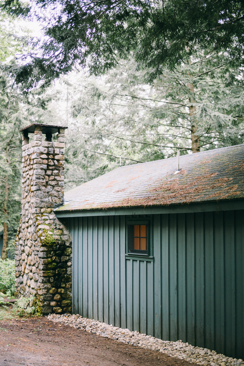 forest fairytale wedding migis lodge maine