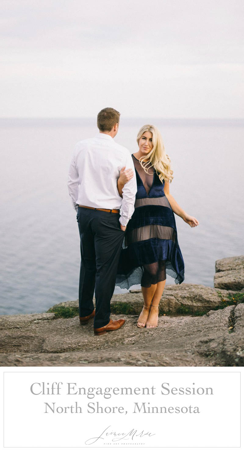 cliff engagement session minnesota