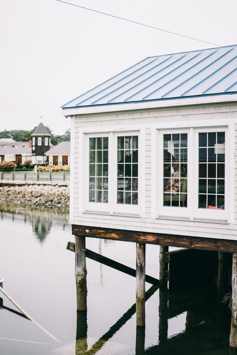 Kennebunkport Wedding with candlelit reception