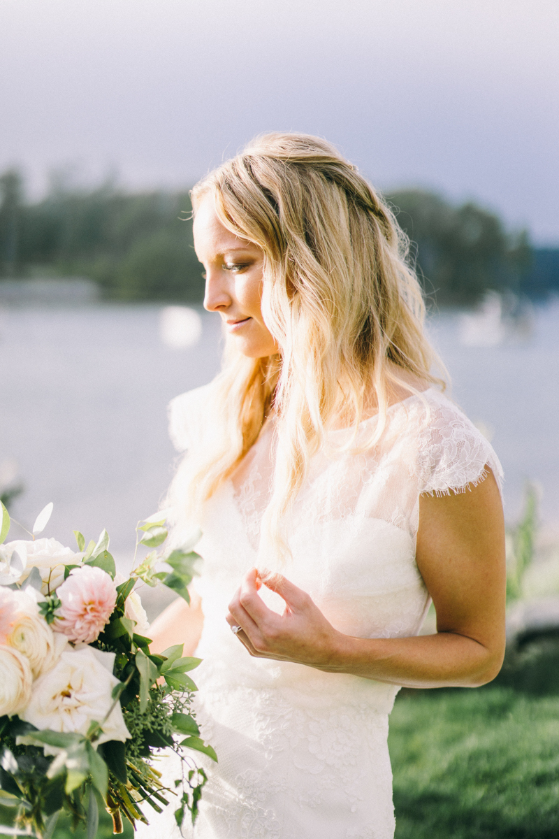 Kennebunkport Wedding with candlelit reception