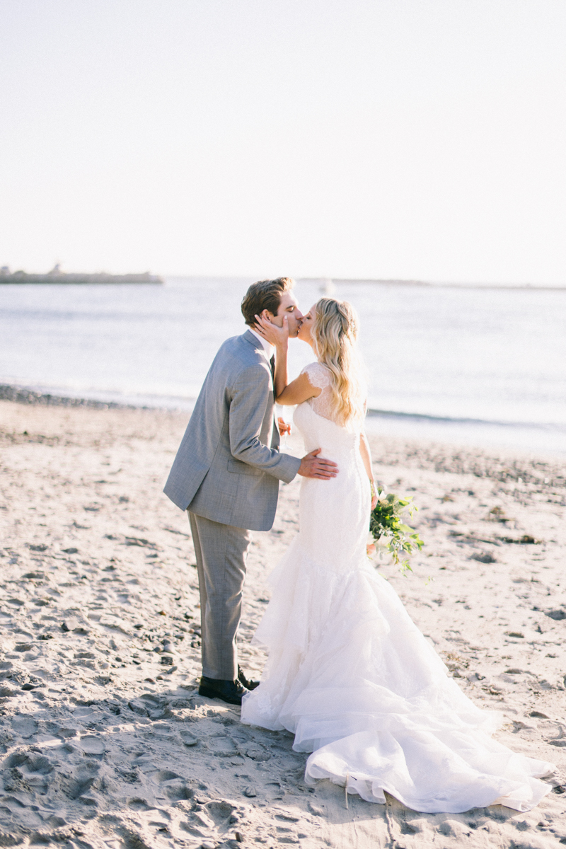 Kennebunkport Wedding with candlelit reception