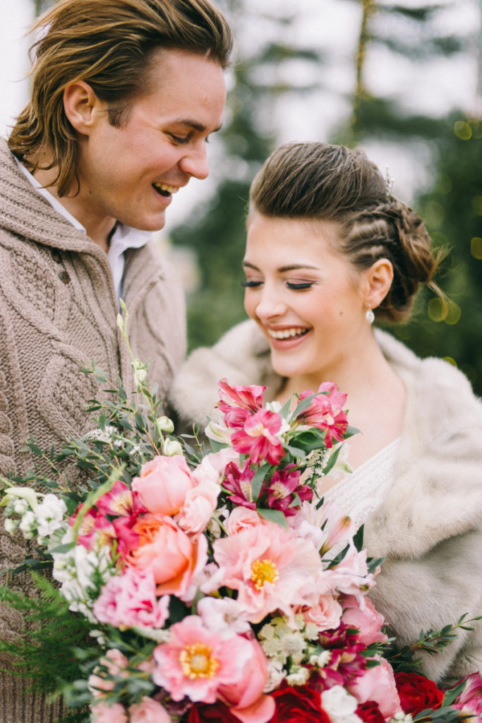 freeport maine scandinavian winter wedding at ll bean