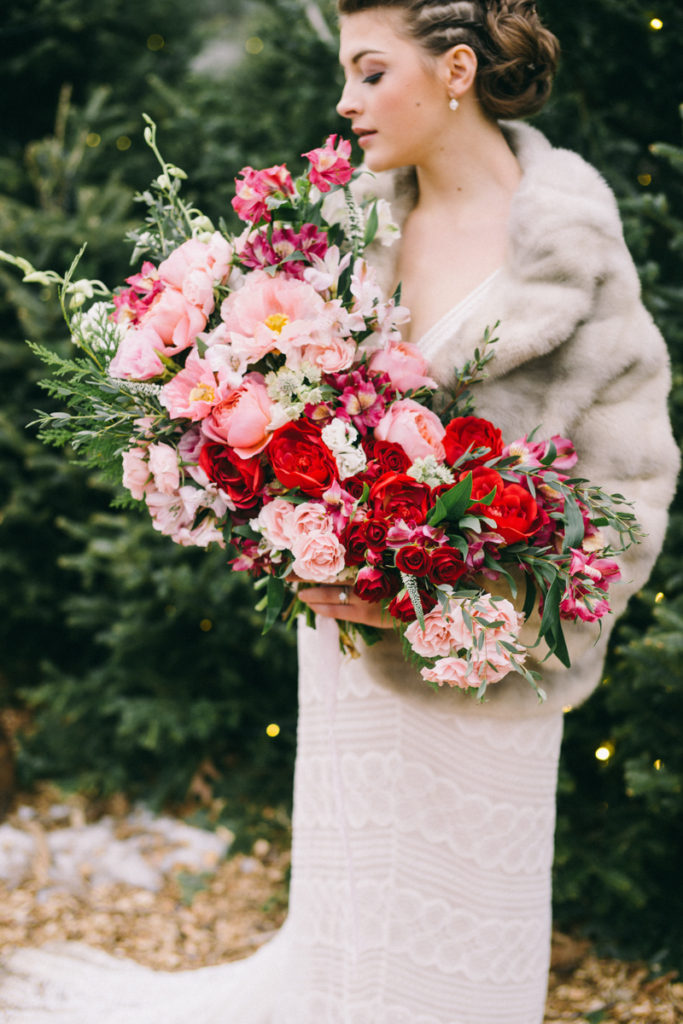 freeport maine scandinavian winter wedding at ll bean