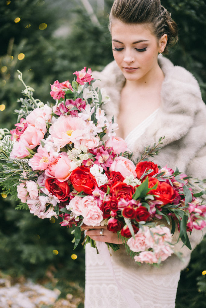 freeport maine scandinavian winter wedding at ll bean