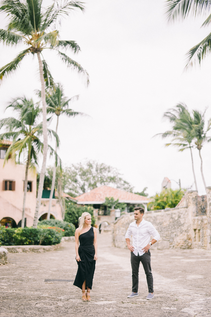 dominican republic engagement photos punta cana altos de chavon fine art engagement session