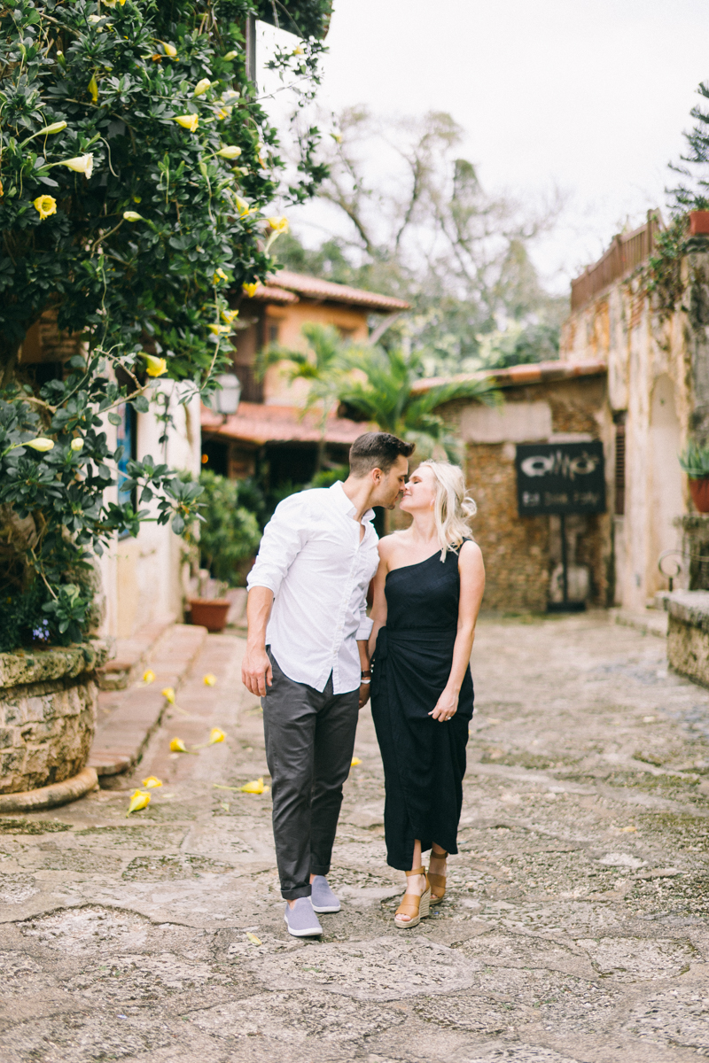 dominican republic engagement photos punta cana altos de chavon fine art engagement session