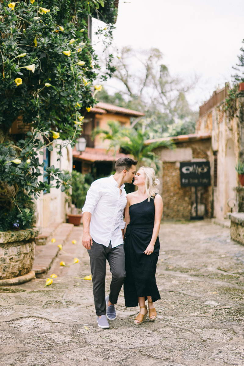 dominican republic engagement photos punta cana altos de chavon fine art engagement session