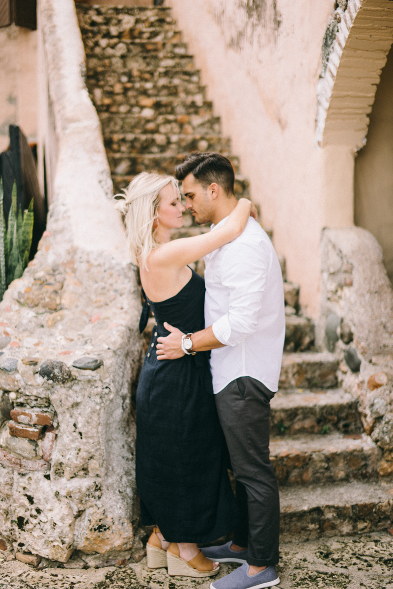 dominican republic engagement photos punta cana altos de chavon fine art engagement session