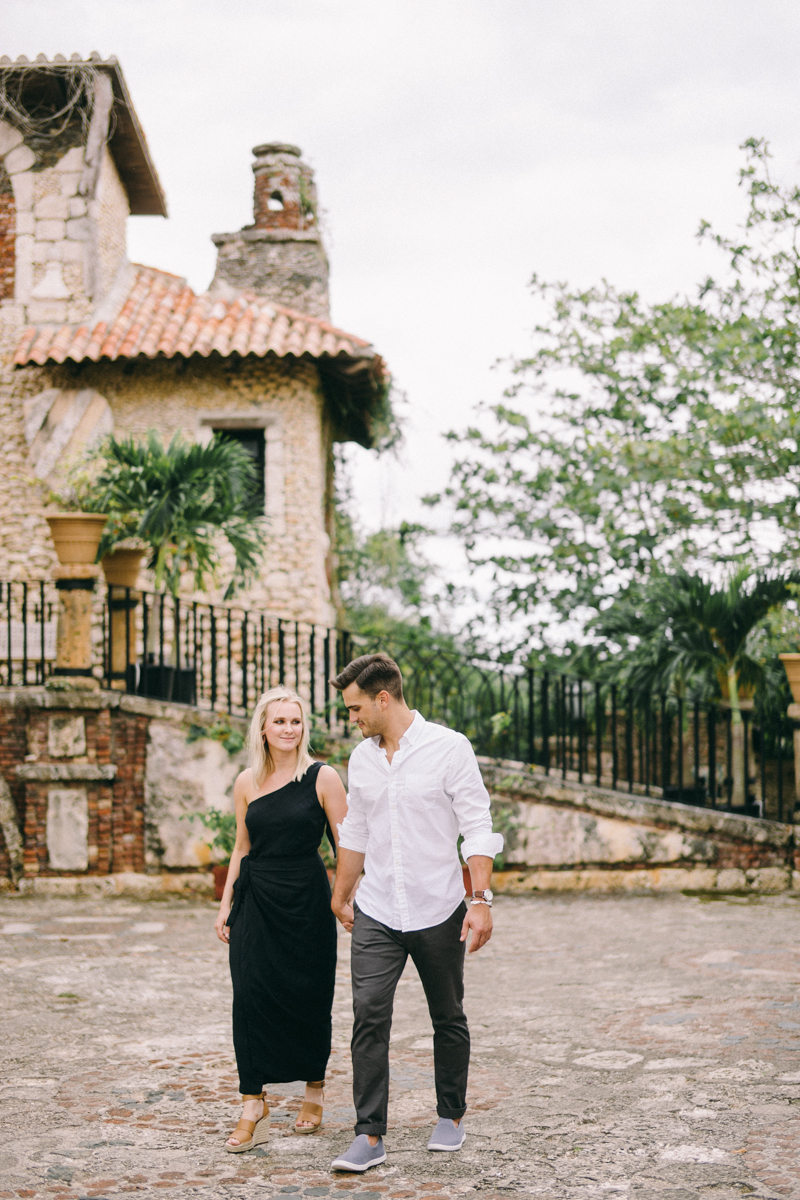 dominican republic engagement photos punta cana altos de chavon fine art engagement session